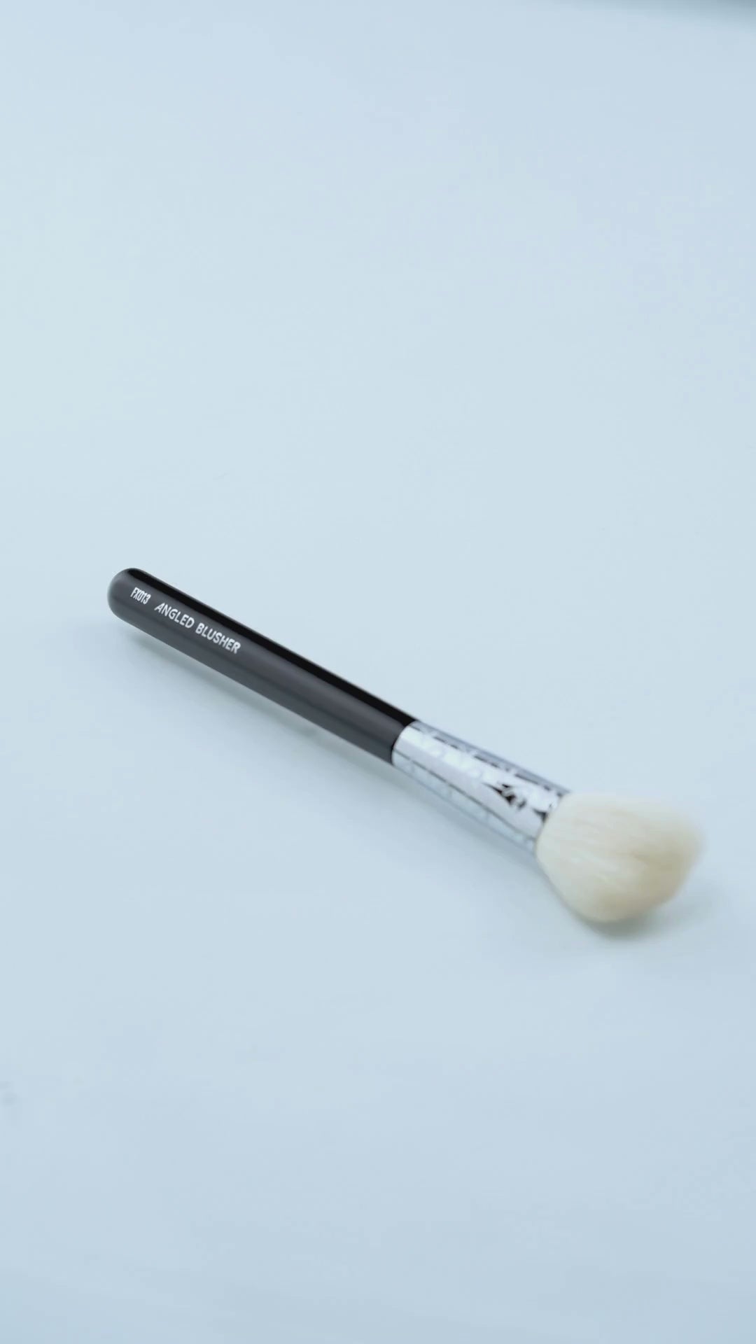 Academic Angled Blusher Brush - FX013
